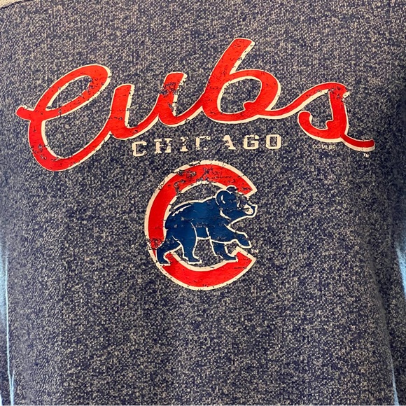 Women’s Major League Baseball Fitness Chicago Cubs Baseball Sweatshirt, Medium - Picture 4 of 13